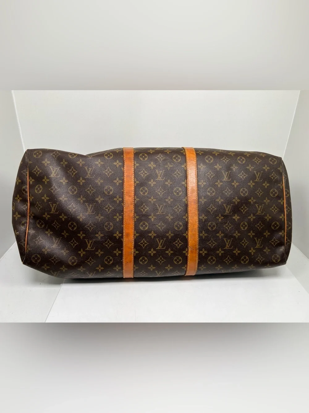 LOUIS VUITTON Monogram Keepall 55 Boston Bag